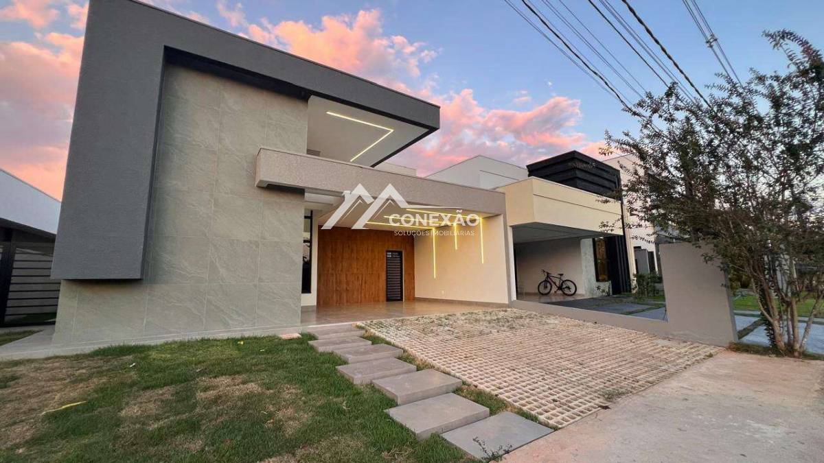CASA MODERNA NO GREENVILLE • PLANEJADOS • 3 SUÍTES